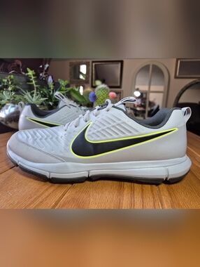 Nike Golf Explorer 2 - Mens Size 10.5